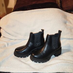 Woman's Soda  Black  Booties